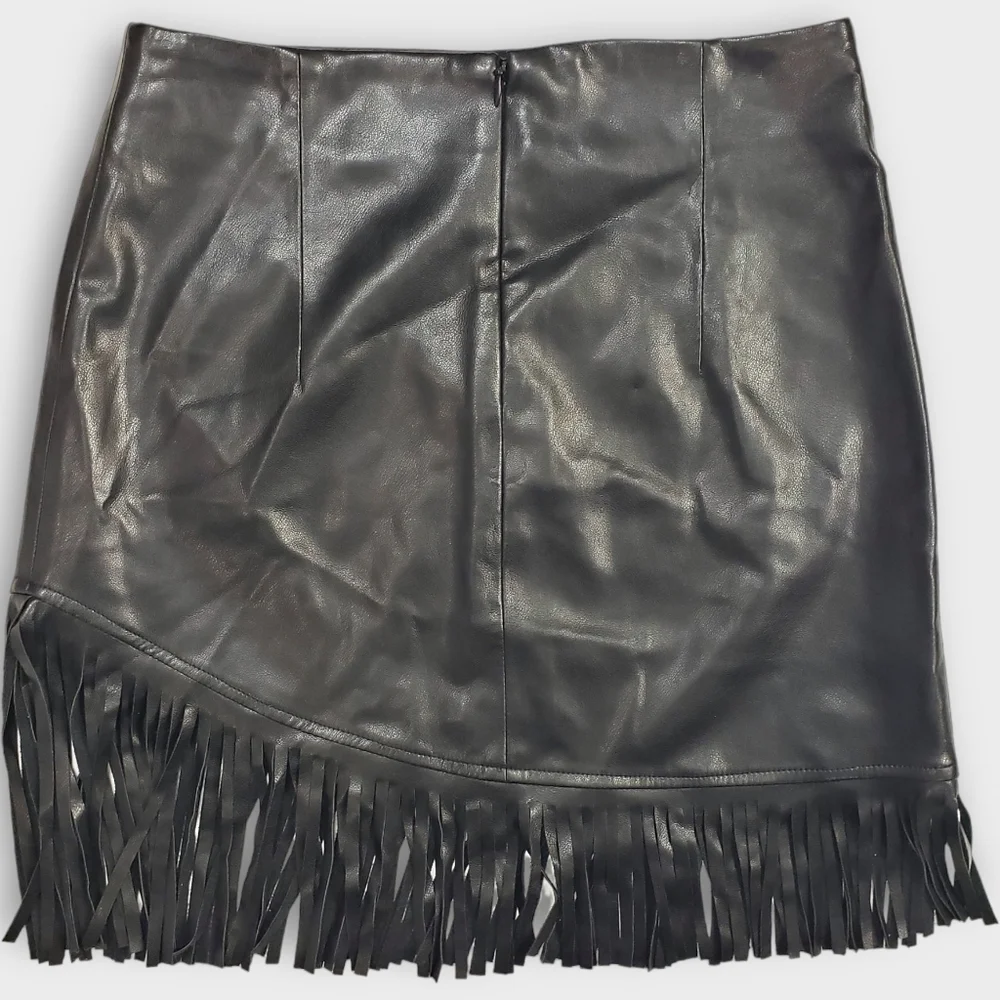 Bagatelle Faux Leather Fringe Mini Skirt Small - Picture 3 of 8